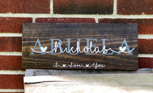 Load image into Gallery viewer, Mom Signs